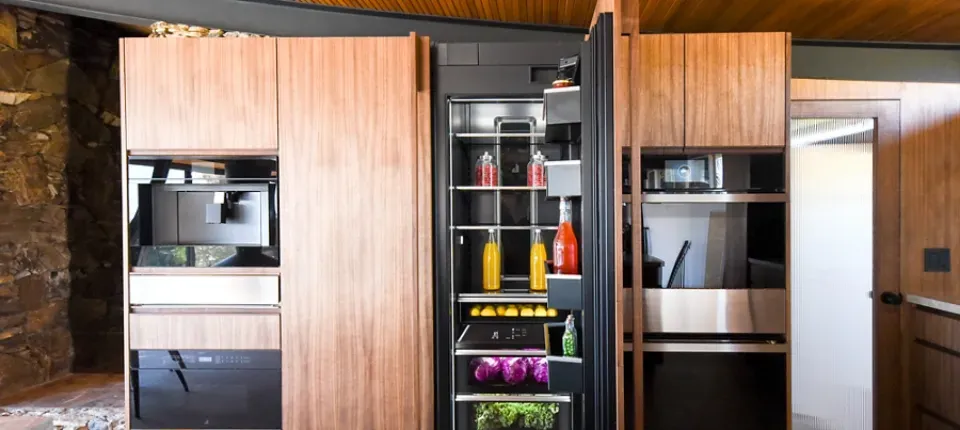 column refrigerator